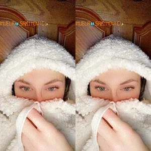 Meet your Posher, Manuela